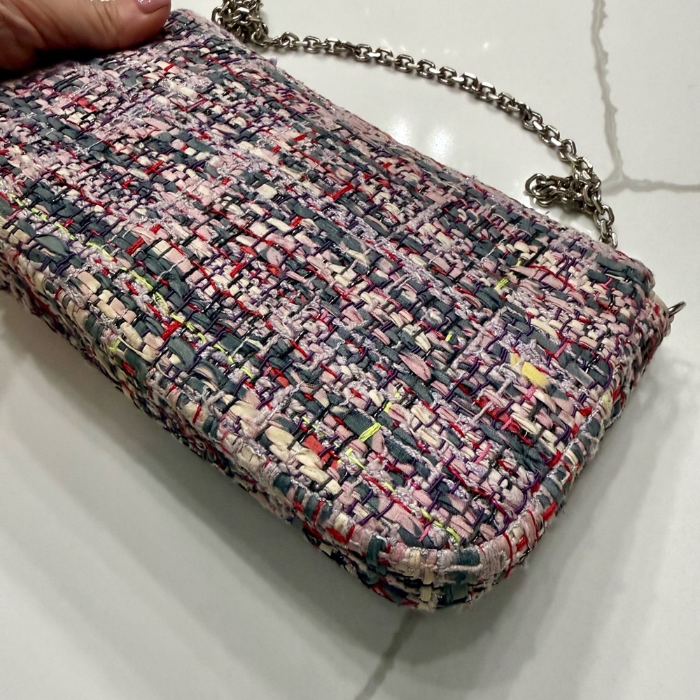 Christian Dior Limited Edition Tweed Miss Dior Clutch - Picture 15 of 16